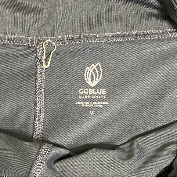 GGBlue Lux Sport Skort Size M Dark gray Tennis Pickleball - Picture 7 of 7